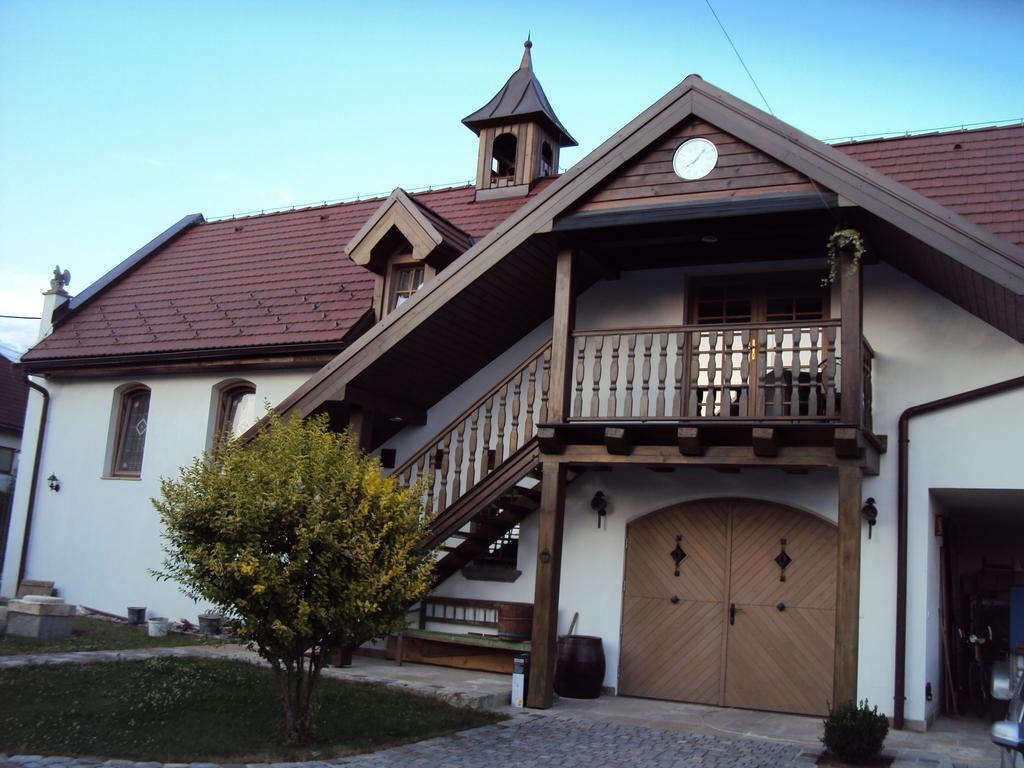 Castle Kastiel Kotesova 아파트 객실 사진