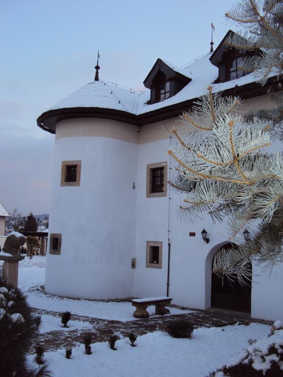 Castle Kastiel Kotesova 아파트 외부 사진